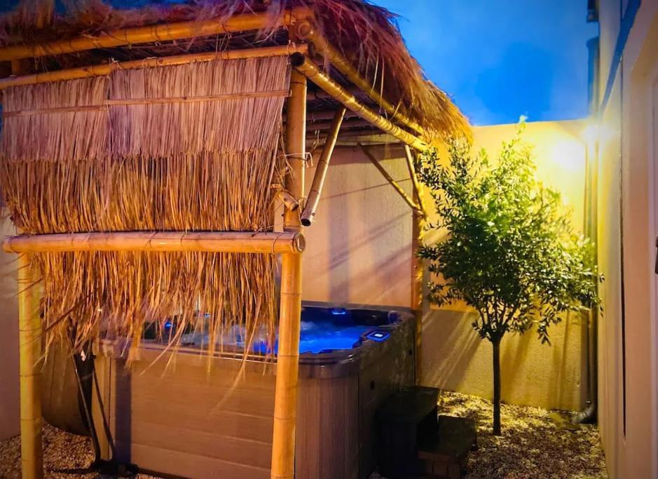 L'Etincelle Villa Saint-Martin-des-Entrees Luaran gambar
